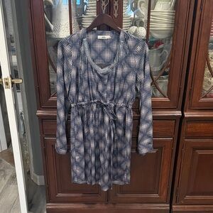 Elegant Navy and White Long Sleeve Dress